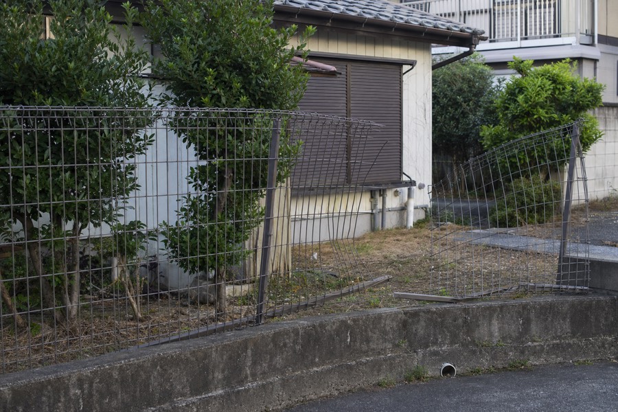 フェンス修理